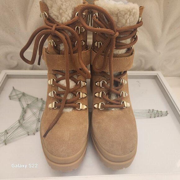 Marc Fisher Leather Strap up boots. NWOT. Size 6.5 - Picture 9 of 13